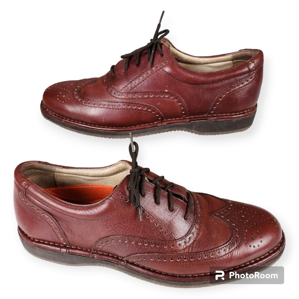 Cabela's Brown Leather Wingtip Dress Shoes size 10M
